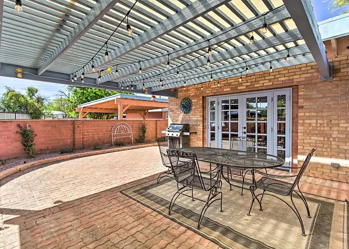 Holiday home Delightful Family Getaway W/ Covered Patio! Tucson
