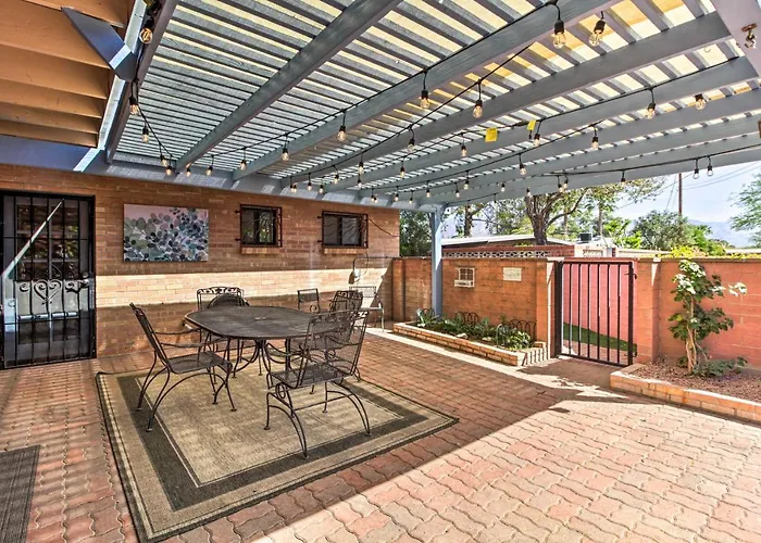 Delightful Family Getaway W/ Covered Patio! * Tucson